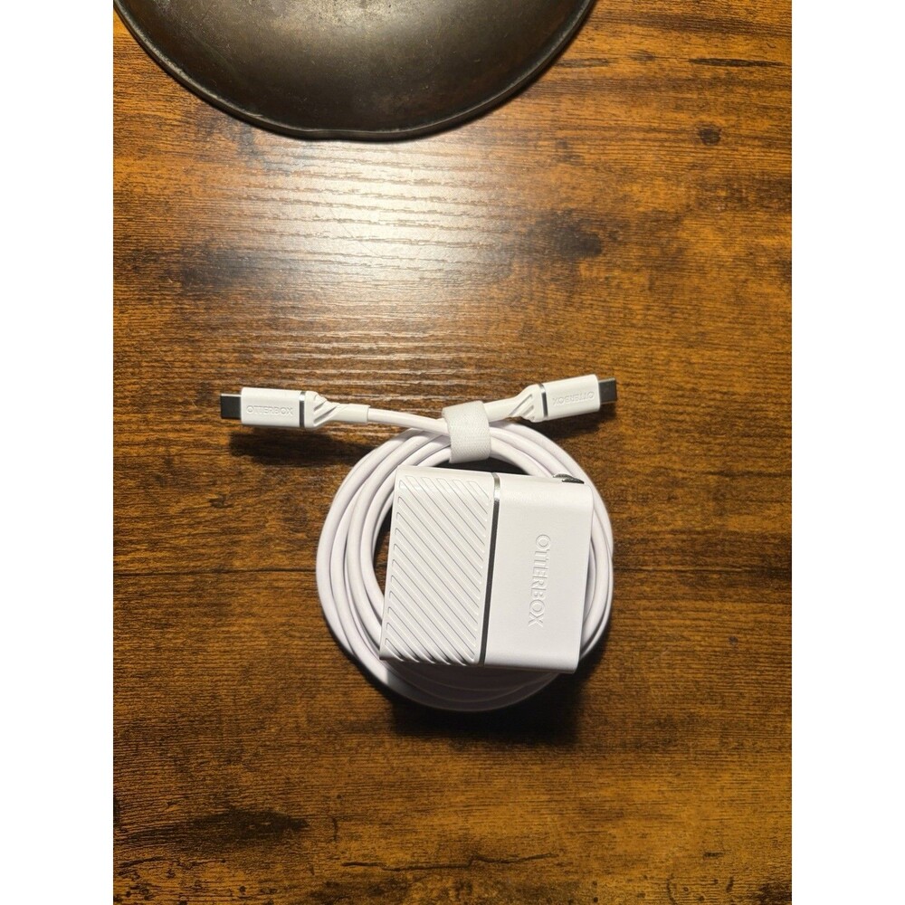 Otterbox Wall Charger Fast Charging 36W USB-C With USB-C Cable